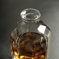Carafe à whisky en verre à fond épais de 1000 ml, bouteille à spiritueux en cristal, carafe à liqueur pour bar, bouchon hermétique, design octogonal de luxe