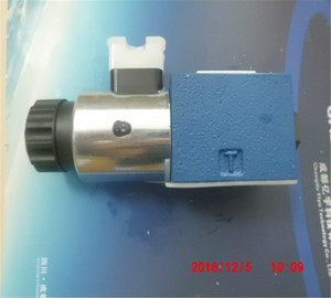 Solénoïde hydraulique M-3SED6CK13/350CG24N9K4 - Product Image 4
