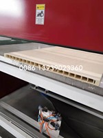 Ligne de production d'extrusion de panneaux et de cadres de porte en PVC WPC, ligne de production de portes pliantes en PVC, machine de fabrication de portes en PVC 700mm-1100mm