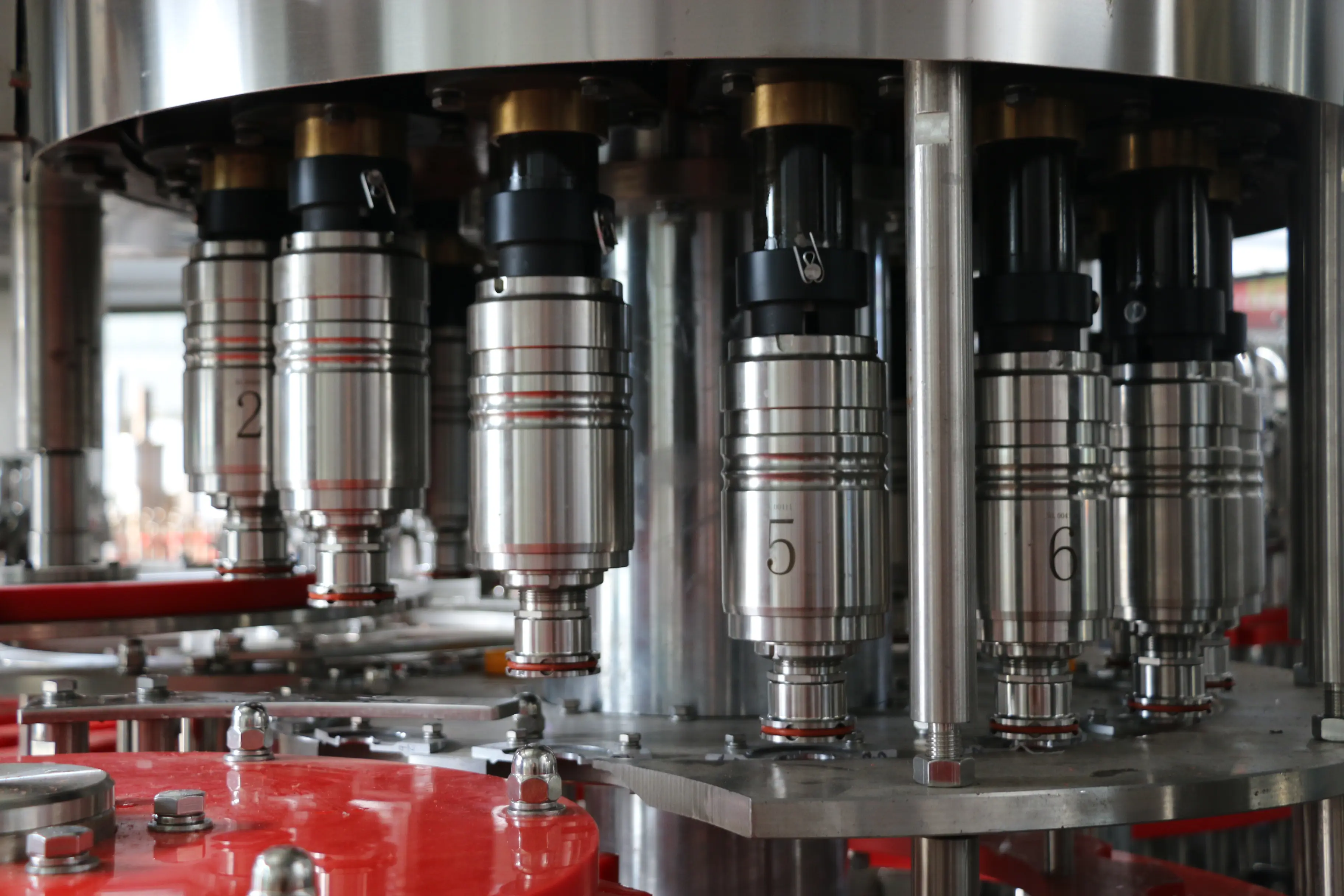 Máquina de enchimento de suco de frutas líquido para garrafas pequenas 3 em 1 totalmente automática para fábrica de bebidas