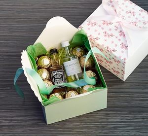 Piccole scatole regalo floreali con coperchi vuote decorazioni da forno per regalare biscotti festa della mamma - Product Image 1