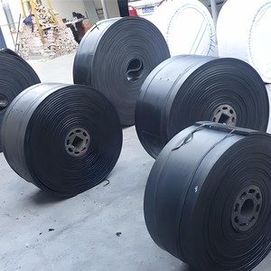 Sabuk Konveyor Datar Pertanian Pelet Tanah Model EP315 Karet dengan Layanan Pemotongan dan Pencetakan Kustom - Product Image 2