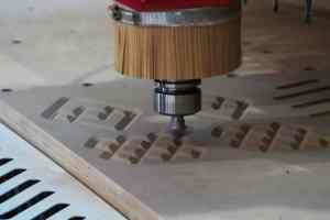Machine CNC à bois HQD 9KW ATC 2100x4000mm avec 5+4 têtes de perçage, table à rainures en T sous vide, magazine à 16 outils et commande Syntec <span class=keywords><strong>pour</strong></span> la fabrication de meubles - Product Image 5