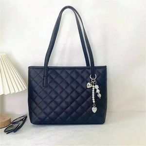 Pochette en PU grande capacité pour femme, style western de luxe, à bandoulière unique, pour articles de toilette, facile à assortir, ouverte - Product Image 1