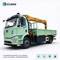 Camion électrique FAW New Energy avec grue montée sur camion, flèche télescopique de 8 tonnes, autonomie de 240 km pour le levage de charges de construction