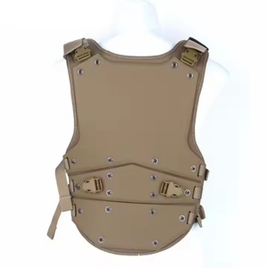 เสื้อกั๊กยุทธวิธีสีดำแบบปรับแต่งได้สำหรับผู้ชายและผู้หญิง ผลิตจากไนลอน โพลีเอสเตอร์ และวัสดุ EVA ทนทาน พร้อมช่องใส่แผ่นกันกระสุน - Product Image 5