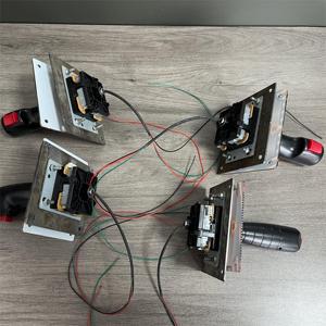 Modèle de simulation d'attraction de parc d'attractions : Voiture jouet Robot de combat avec poignée de commande <span class=keywords><strong>électrique</strong></span>, <span class=keywords><strong>pièces</strong></span> <span class=keywords><strong>détachées</strong></span> à vendre - Product Image 5