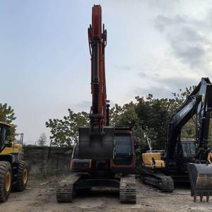 Excavadora Doosan DX225LC-9C de 22 Toneladas, con Cucharón Hidráulico, Montada sobre Orugas, Equipo de Construcción - Product Image 3
