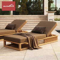 Chaise longue d'extérieur moderne pour villa, chaise longue de piscine en teck pour hôtel, chaise longue de plage pour resort, mobilier de plage.