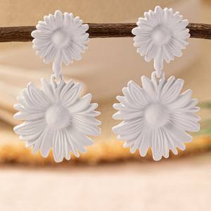 欧式女性碎花垂坠耳环时尚双菊花耳环 - Product Image 4