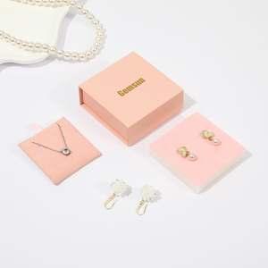 Boîte à bijoux <span class=keywords><strong>en</strong></span> papier rose de qualité supérieure avec couvercle rabattable, emballage cadeau personnalisable doublé de velours pour colliers et bagues - Product Image 1