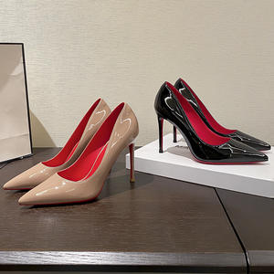 <span class=keywords><strong>Scarpe</strong></span> <span class=keywords><strong>da</strong></span> <span class=keywords><strong>Donna</strong></span> Nuovo Stile in PU Lucido <span class=keywords><strong>con</strong></span> Punta a Spillo Slip-On Sexy <span class=keywords><strong>con</strong></span> <span class=keywords><strong>Suola</strong></span> <span class=keywords><strong>Rossa</strong></span> e Tacco Alto - Product Image 1