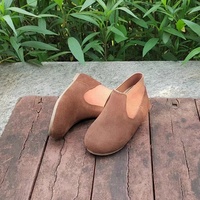 Dernier modèle Chaussures pour bébé fille rose rouge d'été OEM printemps PVC style crochet couleur automne boucle âge