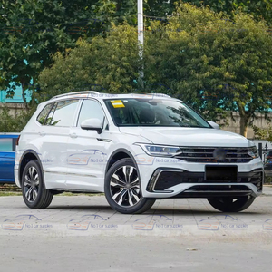 Kits de carrocería antiguos a nuevos para <span class=keywords><strong>VW</strong></span> <span class=keywords><strong>Tiguan</strong></span> Upgrade <span class=keywords><strong>2023</strong></span> <span class=keywords><strong>R</strong></span>-<span class=keywords><strong>line</strong></span> Conjunto de parachoques delantero de coche guardabarros parachoques de coche faros <span class=keywords><strong>Tiguan</strong></span> - Product Image 3