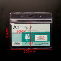 Porte-badge A7 en PVC souple transparent imperméable en gros, pochette pour carte d'identité en vinyle transparent pour employé/étudiant
