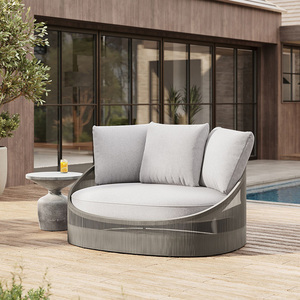 Fauteuil pivotant d'extérieur moderne et durable en tissu gris, tailles personnalisables, idéal pour hôtels, villas, propriétés et ensembles de villégiature - Product Image 1