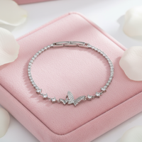 Bracelet Gothique Kawaii Papillon Orné de Deux Papillons en Zircon Style Bohème Plage 2026 – Accessoire Tendance pour Banquet