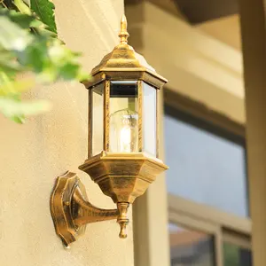 Factory Direct Sale Retro Antique Brass Lantern Shape Waterproof Ip65 Garden Outdoor Wall Lamp Lights