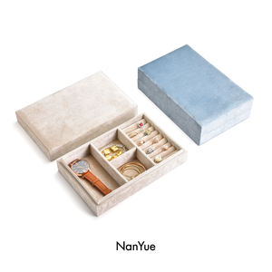 Vente en gros d'étui à bagues avec logo personnalisé boîte à bijoux en velours pour colliers et bagues boîte à bijoux de voyage en velours - Product Image 4