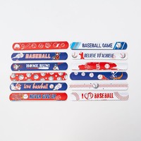 Nouveau bracelet en PVC en forme de bâton de baseball pour le marché international, idéal pour les décorations de fête