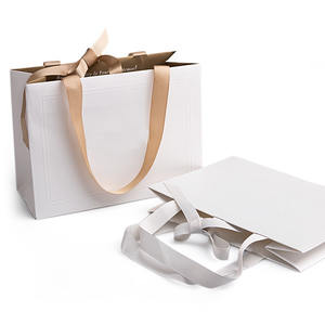 Bolsas <span class=keywords><strong>de</strong></span> papel personalizables para cumpleaños, Navidad, regalos <span class=keywords><strong>de</strong></span> Halloween, bolsos <span class=keywords><strong>de</strong></span> joyería con lazos para uso en <span class=keywords><strong>tienda</strong></span> <span class=keywords><strong>de</strong></span> ropa - Product Image 1