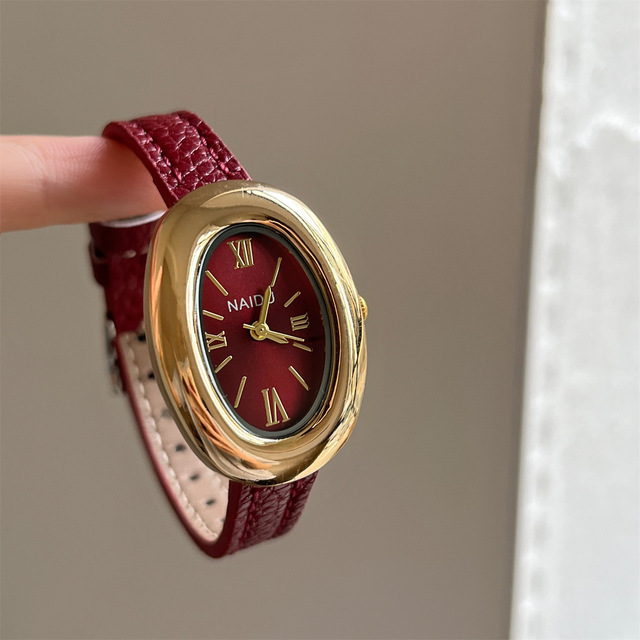 New Oval Beautiful Simple Ladies Watches with Leather Strap Minimalist Noble Elegant Wristwatches for Women Girl Gift Hot Sale