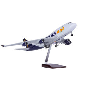 Modèle d'<span class=keywords><strong>avion</strong></span> <span class=keywords><strong>Atlas</strong></span> B747 47CM à l'échelle 1/150 en résine, grand modèle d'<span class=keywords><strong>avion</strong></span> 747 avec boîte cadeau pour collection - Product Image 1