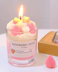 Idées cadeaux pour la journée des enseignants Chambre à coucher Fruits Fraise Cire <span class=keywords><strong>de</strong></span> soja Dessert Coupe <span class=keywords><strong>de</strong></span> crème glacée Bougies parfumées dans un verre à liqueur - Product Image 4