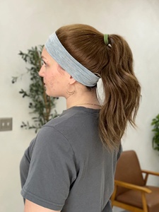 Perruque bandeau sportive 100% <span class=keywords><strong>cheveux</strong></span> humains, sans colle, respirante, antidérapante, marron, ondulée, <span class=keywords><strong>cheveux</strong></span> naturels pour la gym, la course, le sport et le quotidien - Product Image 1
