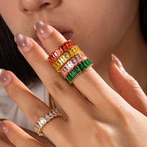 Anillos de Acero Inoxidable Chapados en Oro de 18k con Circonitas Cúbicas <span class=keywords><strong>AAA</strong></span> de Alta Gama, Resistentes al Deslustre, con Diseño Baguette, a la Moda, Impermeables, Joyería de Oro - Product Image 1