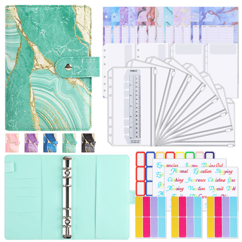 ชุดสีเขียว