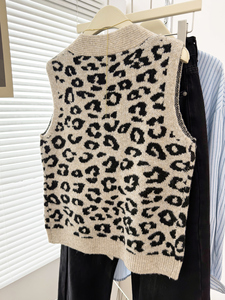 Gilet pull sans manches pour femme, col en V, boutonné, imprimé léopard, tricoté ample, style rétro, pour l'automne et l'hiver, vêtement d'extérieur pour superposition - Product Image 2