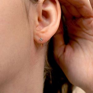 Gemnel 925 Joyas de plata Damas Minimalista Oro Diamante Studs Pendiente - Product Image 4