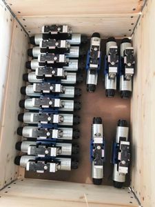 ZDB 6 VP2/42/315V R900409898 ZDB6VP2-42/315V Solenoide Original en Stock, Producto Genuino Competitivo - Product Image 1