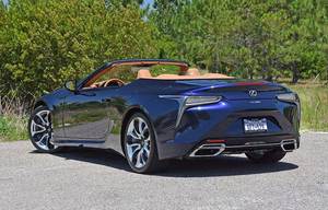 Auto Usata Lexus <span class=keywords><strong>LC</strong></span> 500 Convertibile 2024 - Product Image 2