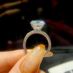 5ct Grote Diamanten Sieraden <span class=keywords><strong>Ring</strong></span> Moissanite Solitaire <span class=keywords><strong>Ring</strong></span> 925 Sterling Zilver Diamant Verlovingsringen Voor Vrouwen Fijne Sieraden - Product Image 4