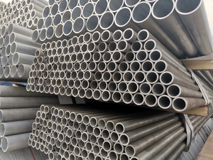 <span class=keywords><strong>Tubo</strong></span> <span class=keywords><strong>de</strong></span> pared gruesa <span class=keywords><strong>de</strong></span> aleación <span class=keywords><strong>de</strong></span> <span class=keywords><strong>aluminio</strong></span> 6063/6061 <span class=keywords><strong>de</strong></span> alta calidad 4 <span class=keywords><strong>5</strong></span> 6 <span class=keywords><strong>8</strong></span> 12 20mm Procesamiento <span class=keywords><strong>de</strong></span> tubos redondos huecos para tableros - Product Image 6