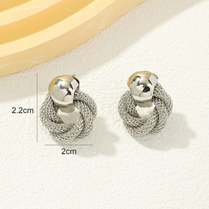 Nouvelle Tendance Mode Design Unique Élégant Délicat Rétro Exagéré Boucles d'Oreilles Multicouches Clous Bijoux Femme Cadeaux de Fête Vente en Gros - Product Image 5