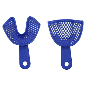 Plateau d'empreinte dentaire bleu foncé en plastique et acier, instrument d'hygiène buccale pour dents supérieures et inférieures - Product Image 3