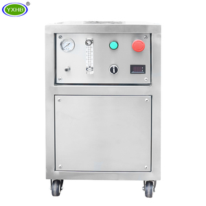 Le générateur <span class=keywords><strong>d</strong></span>'<span class=keywords><strong>oxygène</strong></span> <span class=keywords><strong>d</strong></span>'adsorption à oscillation de pression 5Lpm est utilisé comme <span class=keywords><strong>concentrateur</strong></span> <span class=keywords><strong>d</strong></span>'<span class=keywords><strong>oxygène</strong></span> pour l'aquaculture et la pisciculture par soufflage de verre - Product Image 1