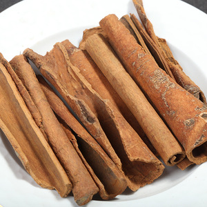 <span class=keywords><strong>Canela</strong></span> Cassia <span class=keywords><strong>de</strong></span> Guangxi en Trozos y Rollos Enteros, Especia Natural Seca Mixta para Sazonar, Extracción, Venta al por Mayor a Granel - Product Image 3