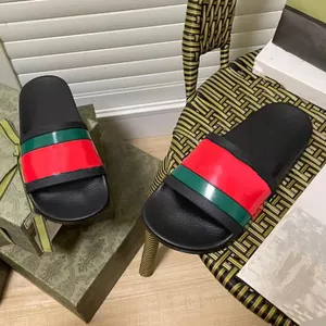 Sandalias Planas a Rayas de Diseño de Lujo para Mujer 2026, Pantuflas de Alta Gama para Exteriores, Sandalias de Moda al por Mayor - Product Image 5