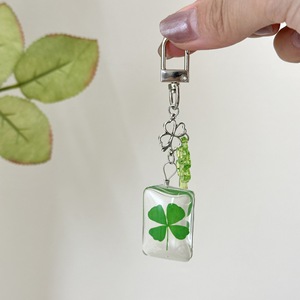 Vendita all'ingrosso verde portachiavi quadrifoglio quadrifoglio per telefono ciondoli gioielli MINI 4 quadrifogli talismano portachiavi accessori - Product Image 4