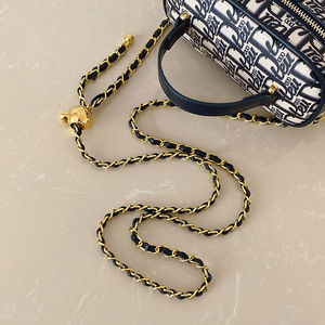 Sac fourre-tout décontracté rétro géométrique pour femme, nouvelle collection automne 2025, en cuir PU durable, avec bandoulière amovible, sac à main portable - Product Image 6