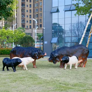 Simulation Little Pigs Figurine Life Size Pig Statue Large Fiberglass Polyresin Animal Sculpture For Outdoor Garden Decoration