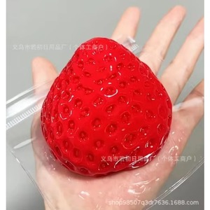 Juguetes Blandos de Fresa Kawaii Personalizados OEM, de Espuma PU de Ascenso Lento, Ecológicos, para Aliviar el Estrés, para Regalo - Product Image 5
