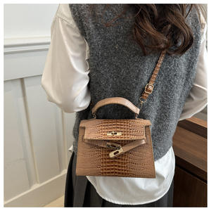 Bolso de mano para mujer de inspiración francesa al por mayor, nuevo bolso de hombro bohemio personalizado, bolso cruzado minimalista, bolso tote de moda - Product Image 1