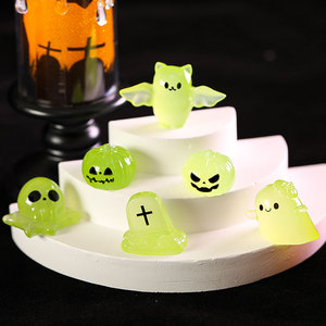 Decorazioni in Miniatura per Halloween che si Illuminano al Buio: Fantasmi, Diavoli, Zucche, Accessori Fai-da-Te, Piccoli Ornamenti in Resina - Product Image 1