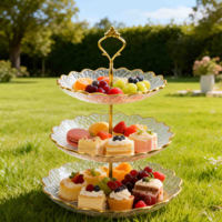 Support de présentation de desserts en acrylique transparent multicouche en forme de papillon personnalisé, plateau à collations au design créatif pour les fournitures de fête à domicile