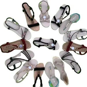 XY05241 여름 뜨거운 판매 여성 샌들 신발 최신 디자인 도매 제조 중국